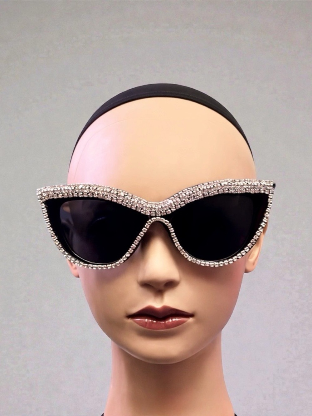 Rhinestone Cat Eye Sunglasses - Black